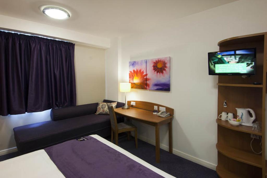 Premier Inn Newcastle Airport South Woolsington Экстерьер фото